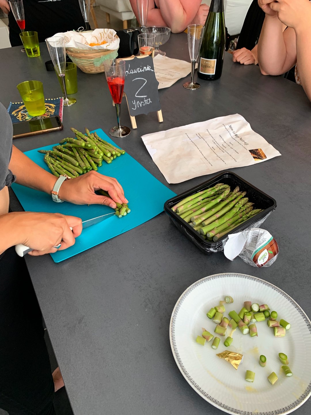 cutting asparagus