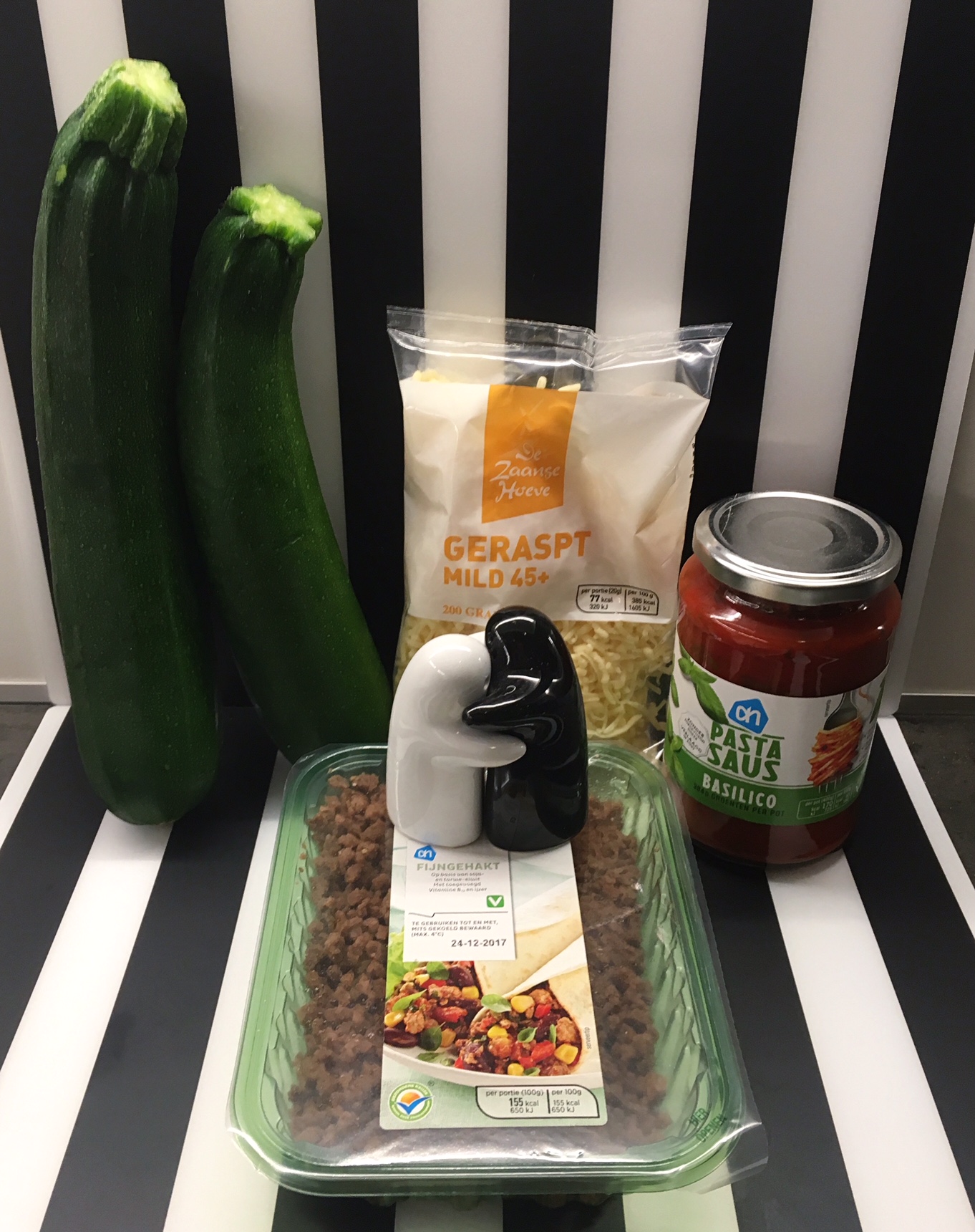 ingredients stuffed zucchini